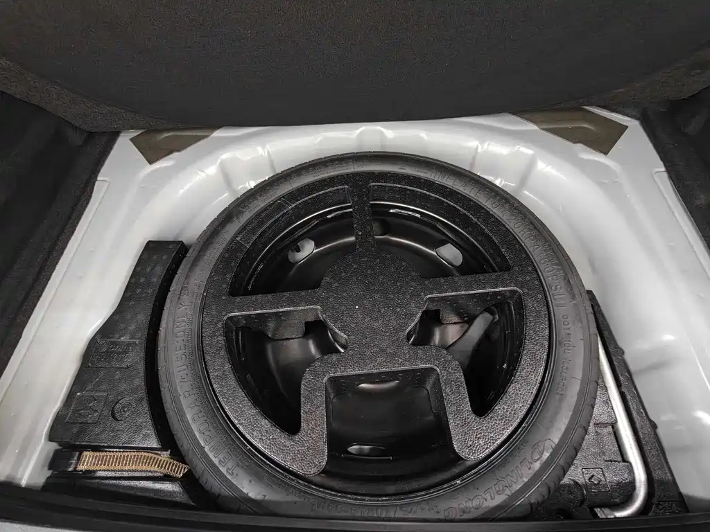 Volkswagen Golf — миниатюра 11