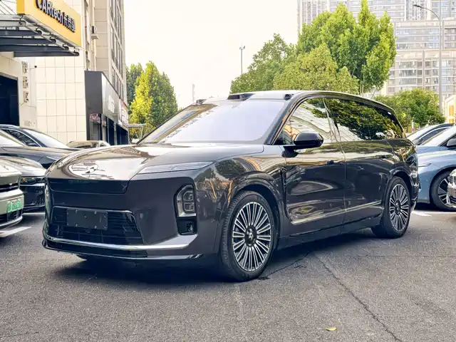 2026 Nio ES8