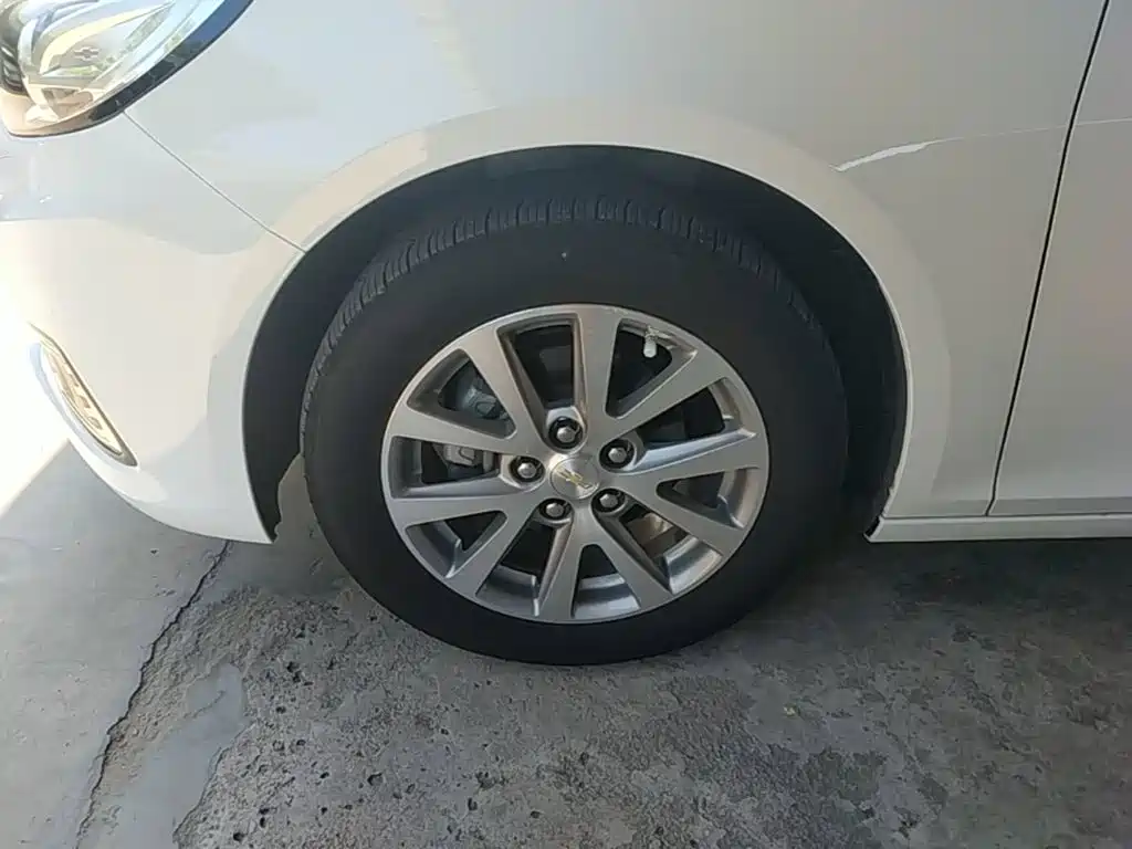 Chevrolet Malibu — миниатюра 23