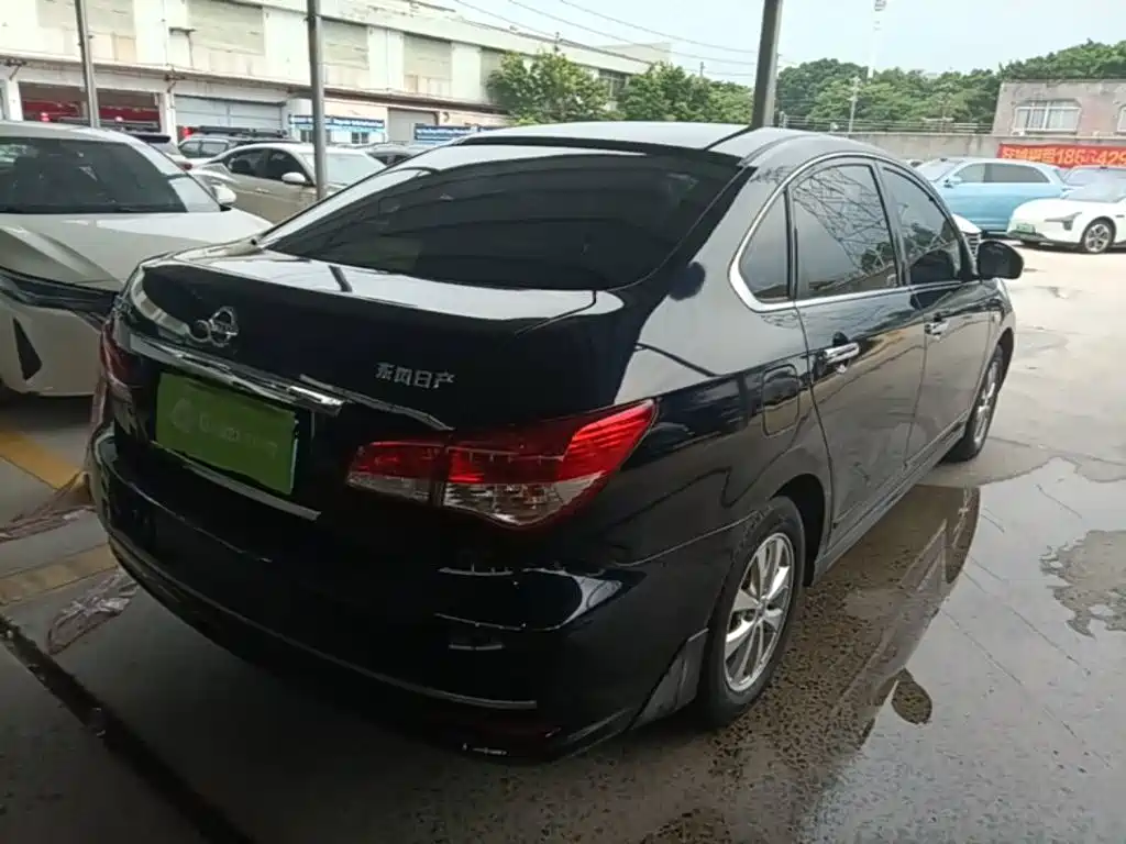 Nissan Sylphy — миниатюра 7