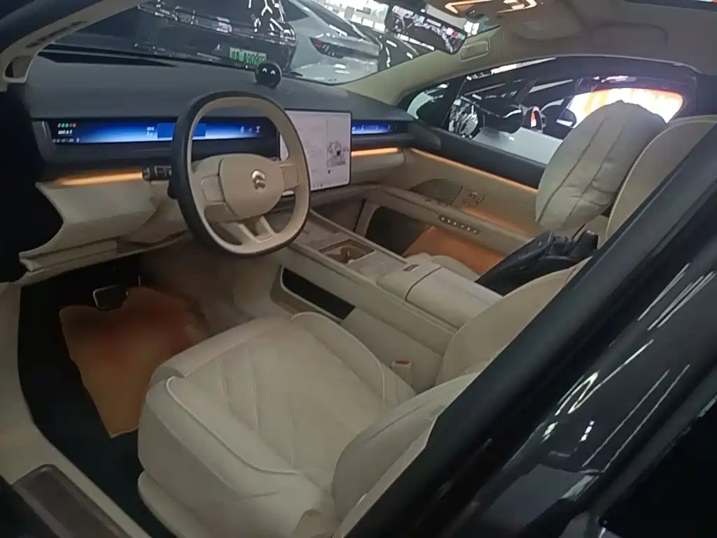NIO ES8 — миниатюра 15