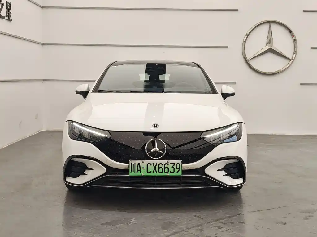 Mercedes-Benz EQE 2025 500 4MATIC Luxury