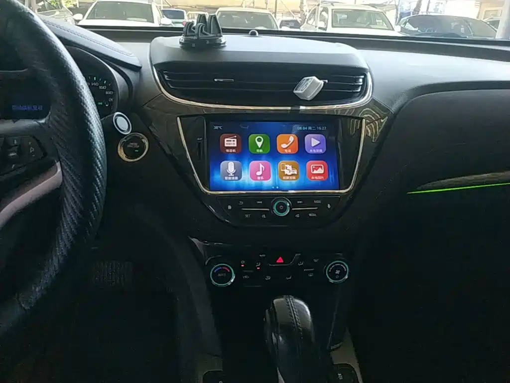 Chevrolet Malibu — миниатюра 13
