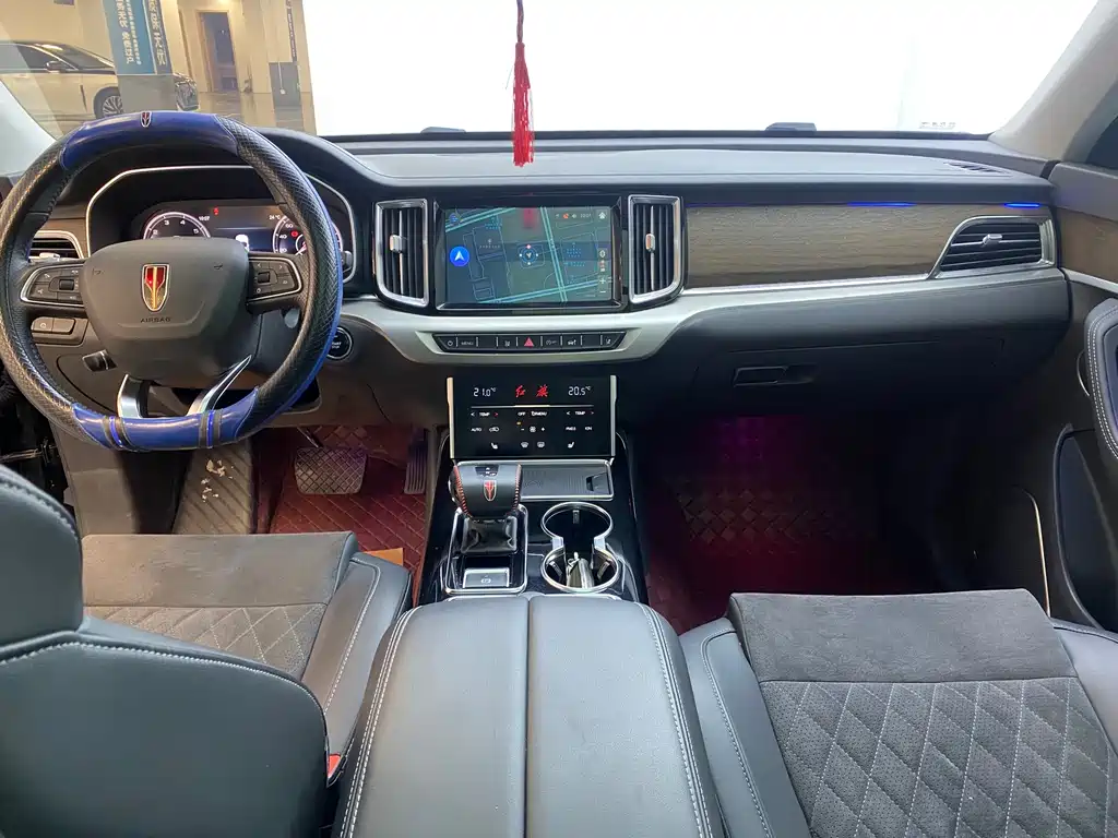 Hongqi Hongqi HS7 — миниатюра 8