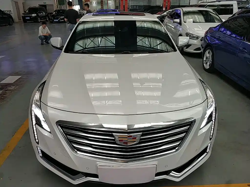 Cadillac CT6 — миниатюра 3