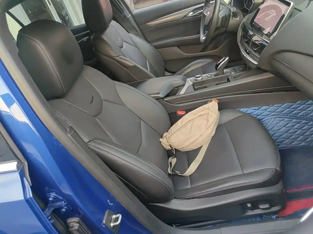 Cadillac CT5 — миниатюра 25