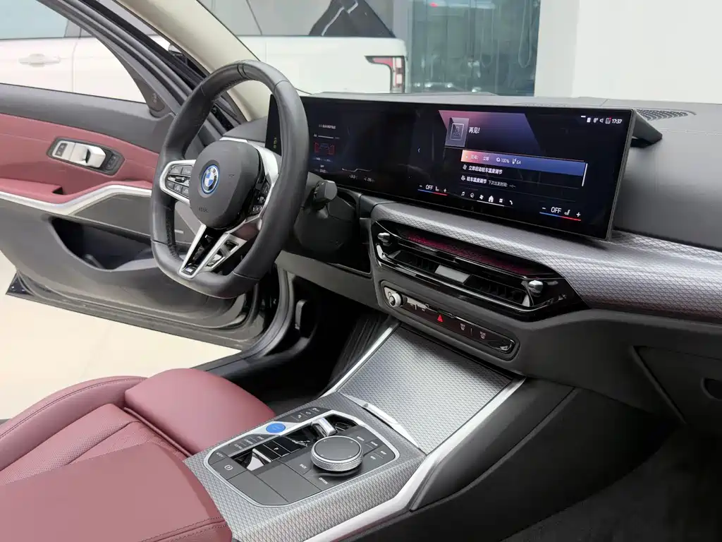 BMW i3 — миниатюра 10