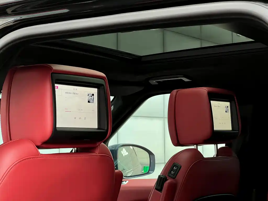 Land Rover Sport — миниатюра 11