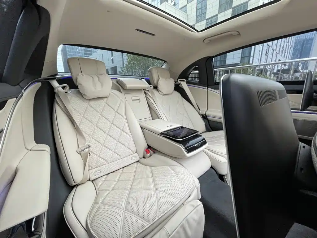 Mercedes-Benz S-Class — миниатюра 23