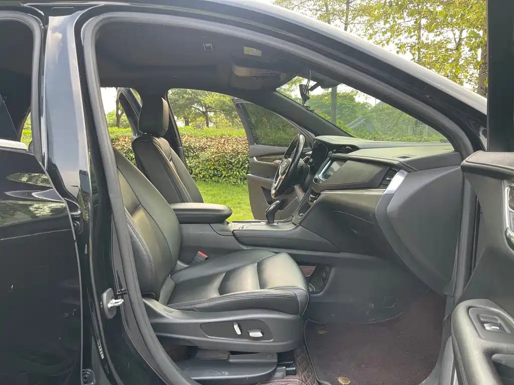 Cadillac XT5 — миниатюра 13