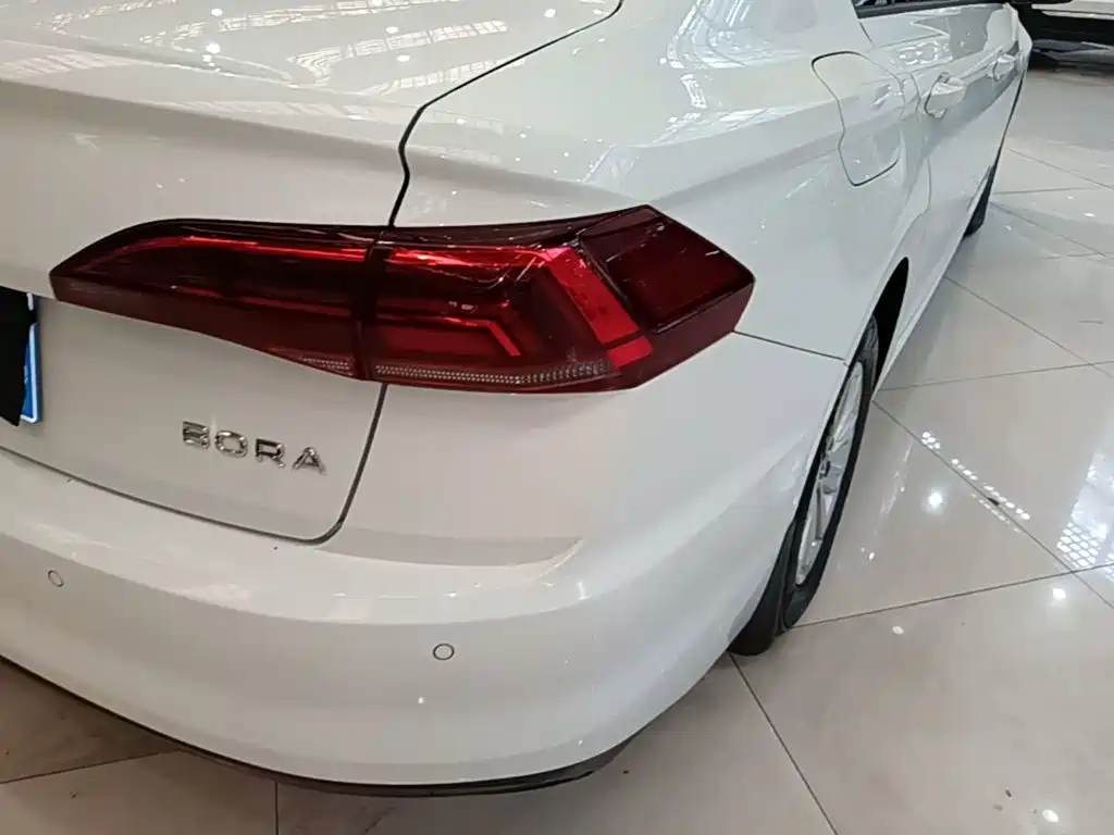 Volkswagen Bora — миниатюра 8