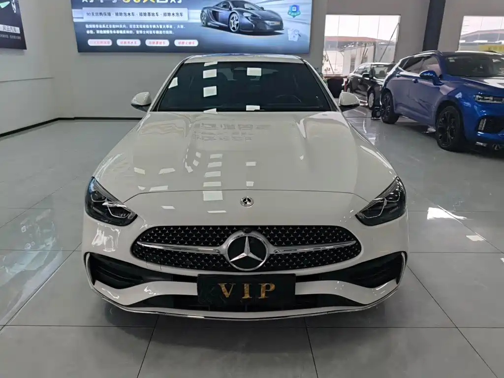 Mercedes-Benz C-Class — миниатюра 2