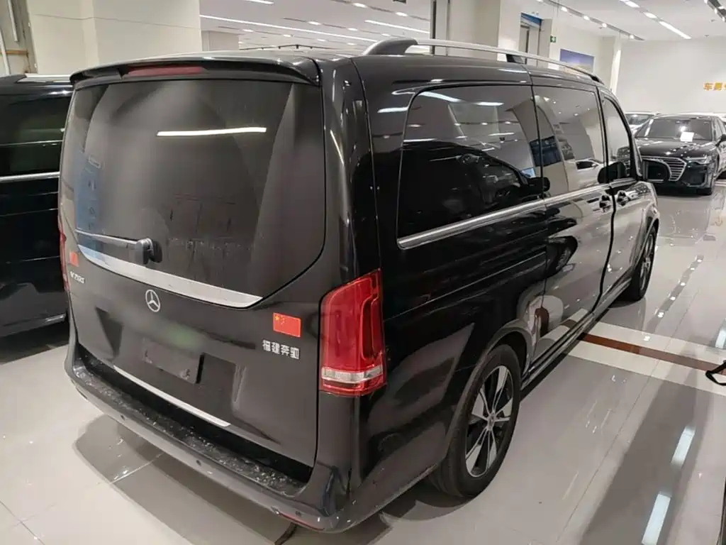 Mercedes-Benz V-Class — миниатюра 5