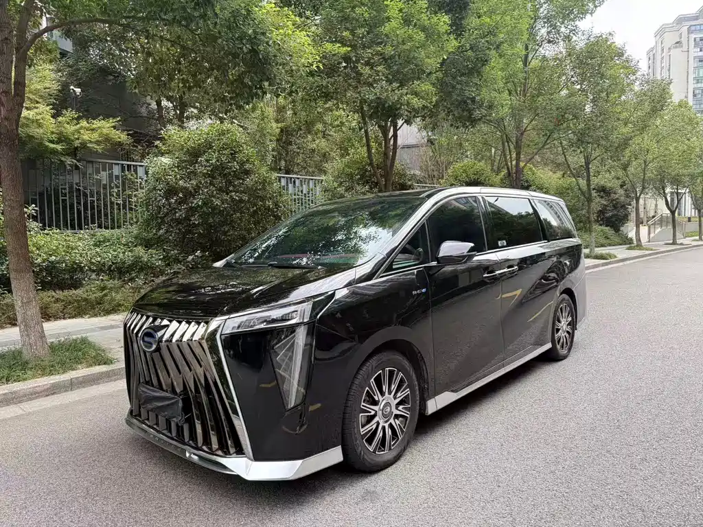 GAC Motor Trumpchi E9