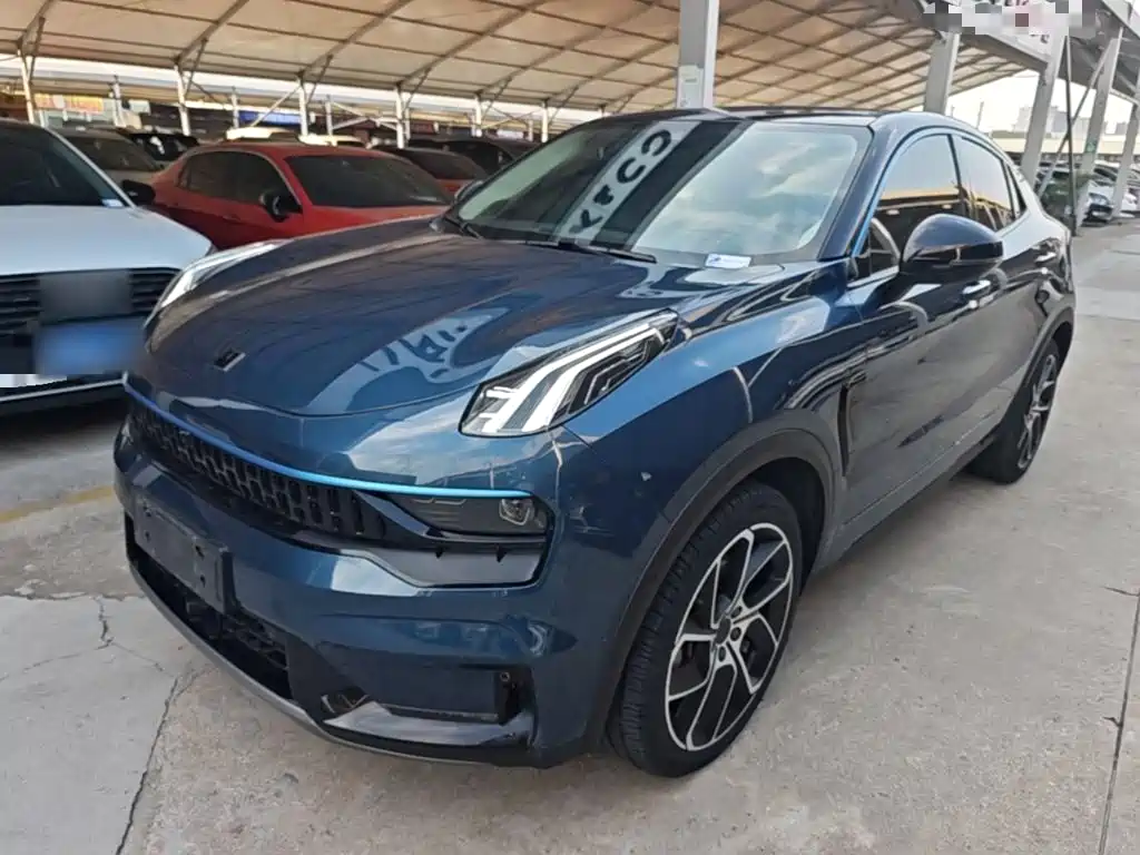 Lynk & Co 05