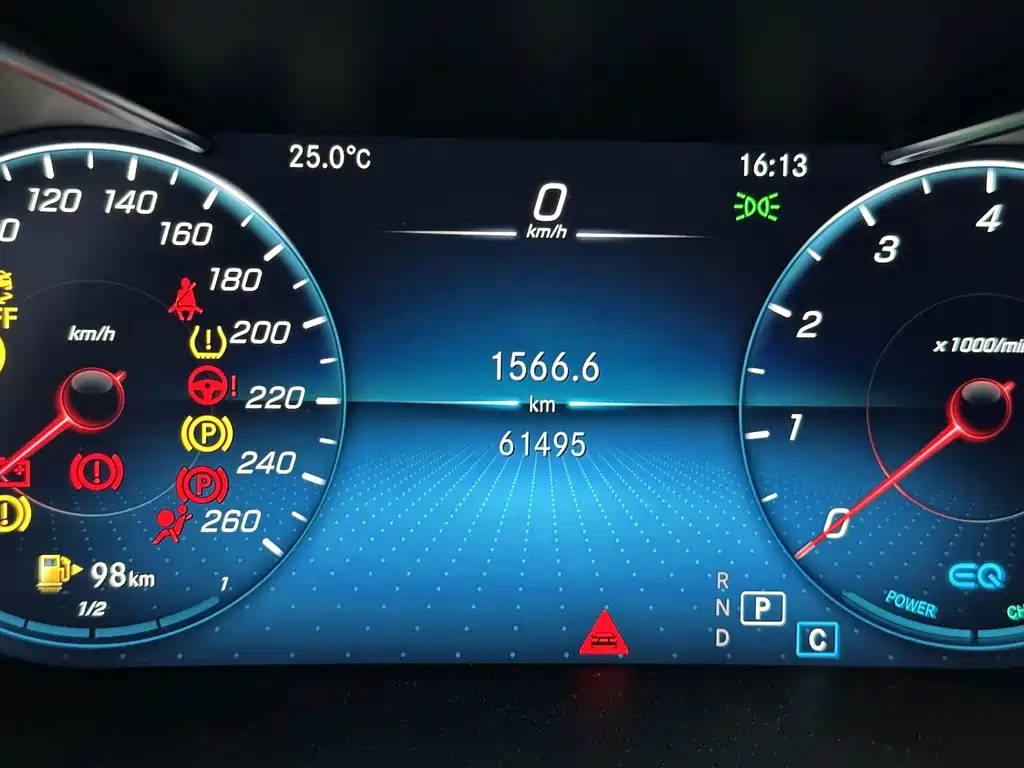 Mercedes-Benz C-Class (Import) — миниатюра 5