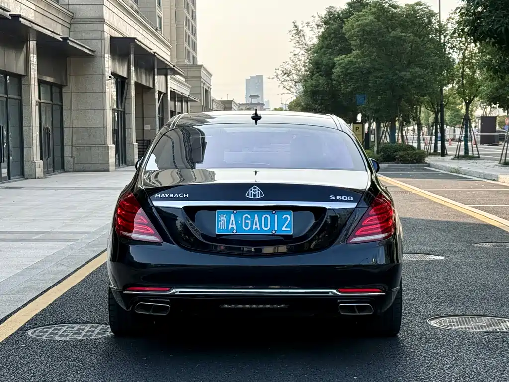 Mercedes-Benz S-Class — миниатюра 5