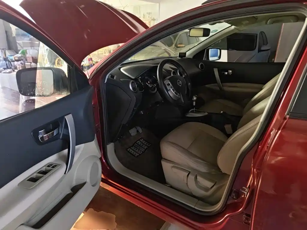 Nissan Qashqai — миниатюра 16