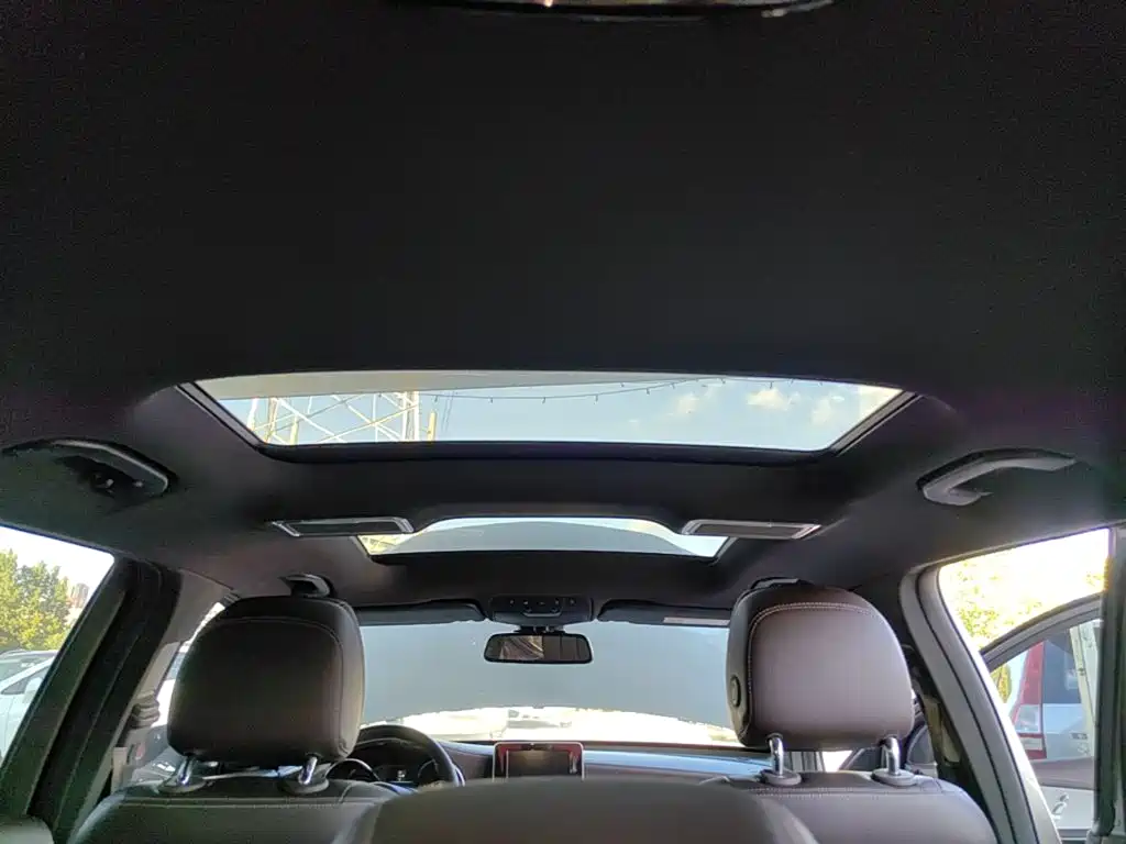 Mercedes-Benz GLC — миниатюра 18