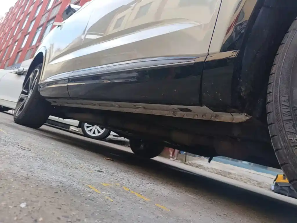 Roewe RX5 eMAX — миниатюра 21