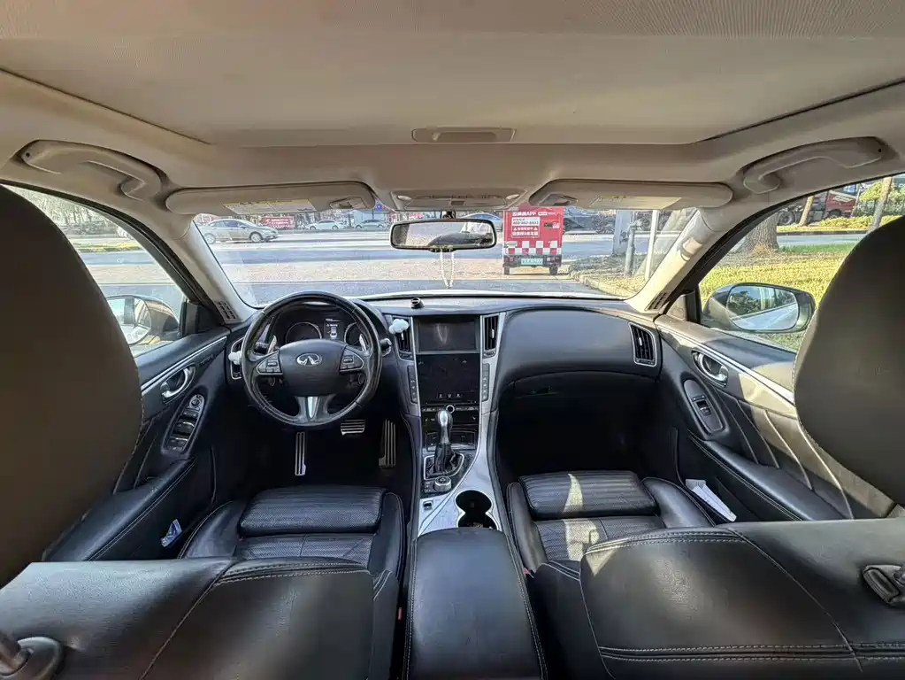 Infiniti Q50 — миниатюра 9