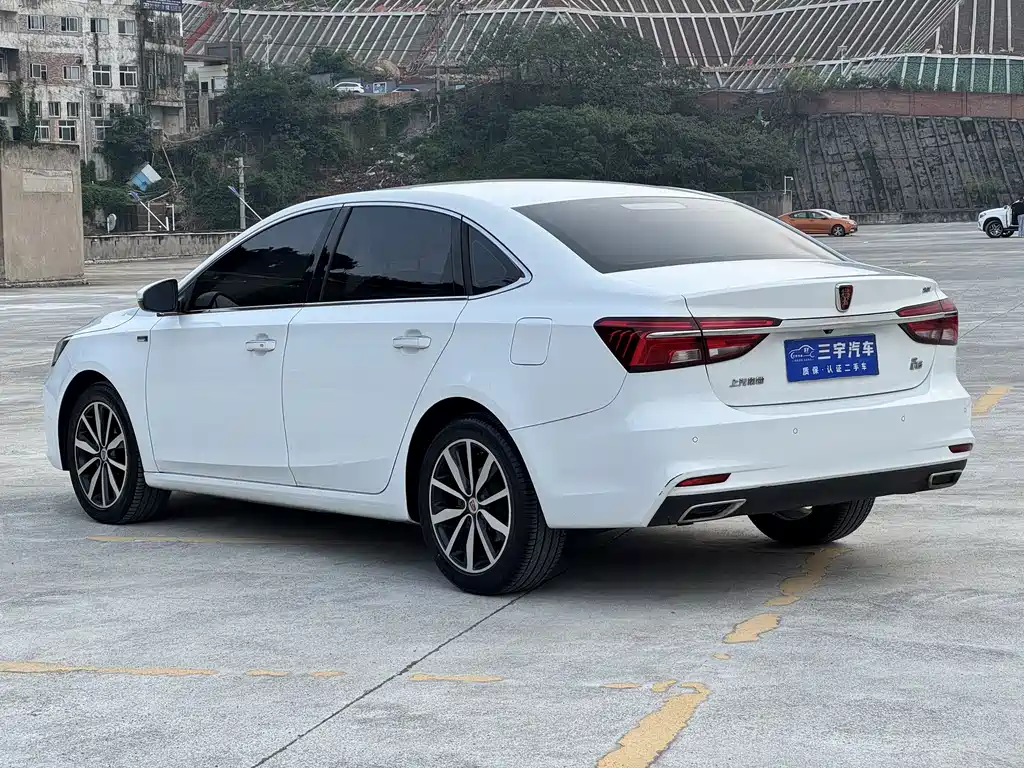 Roewe i6 Classic — миниатюра 6