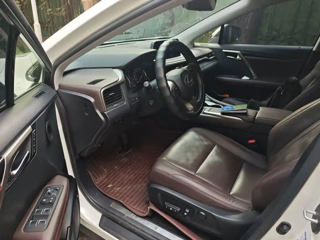 Lexus RX — миниатюра 14