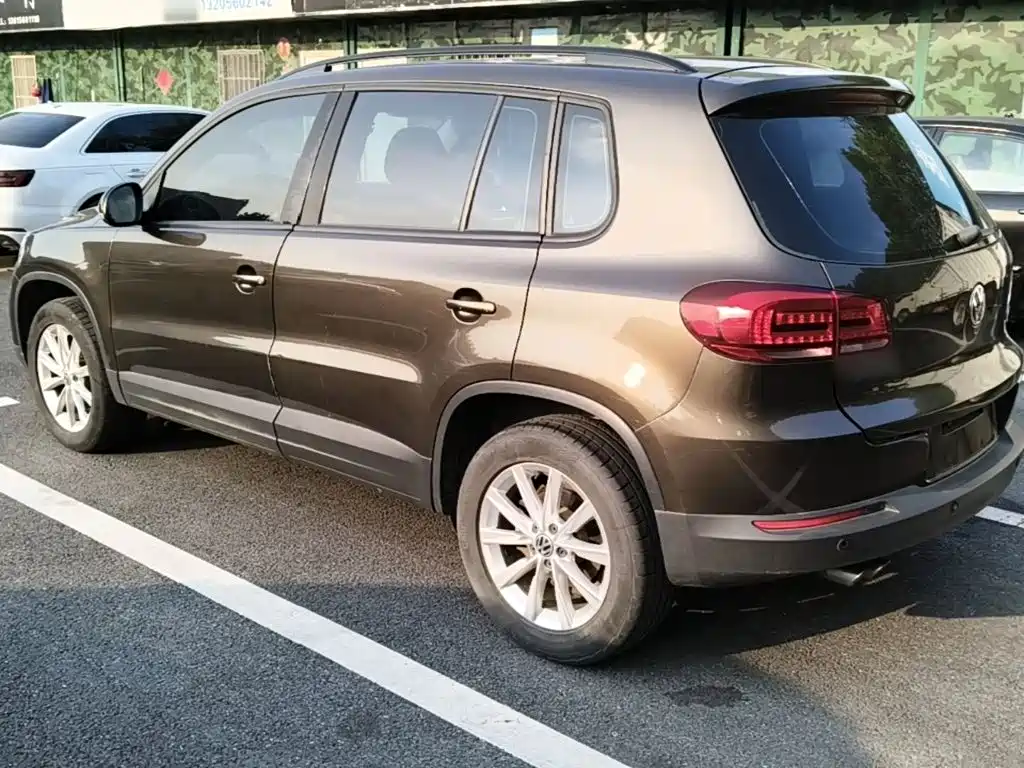 Volkswagen Tiguan — миниатюра 5