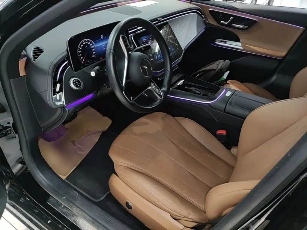Mercedes-Benz E-Class (Import) — миниатюра 15