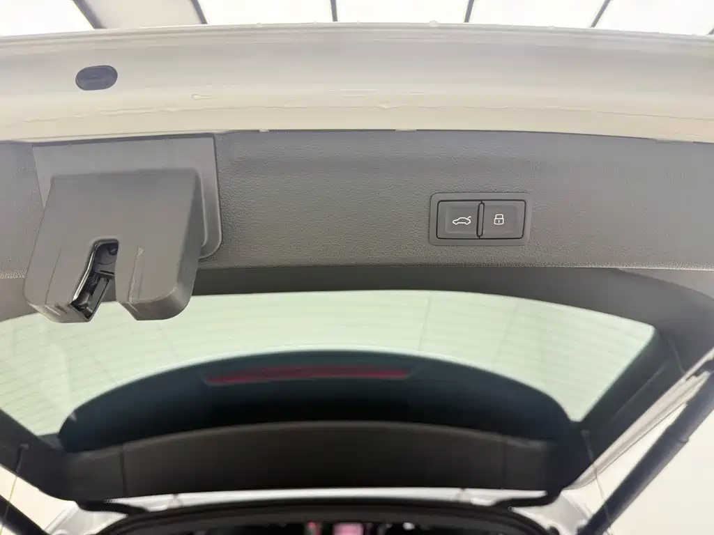 Audi Q3 — миниатюра 16