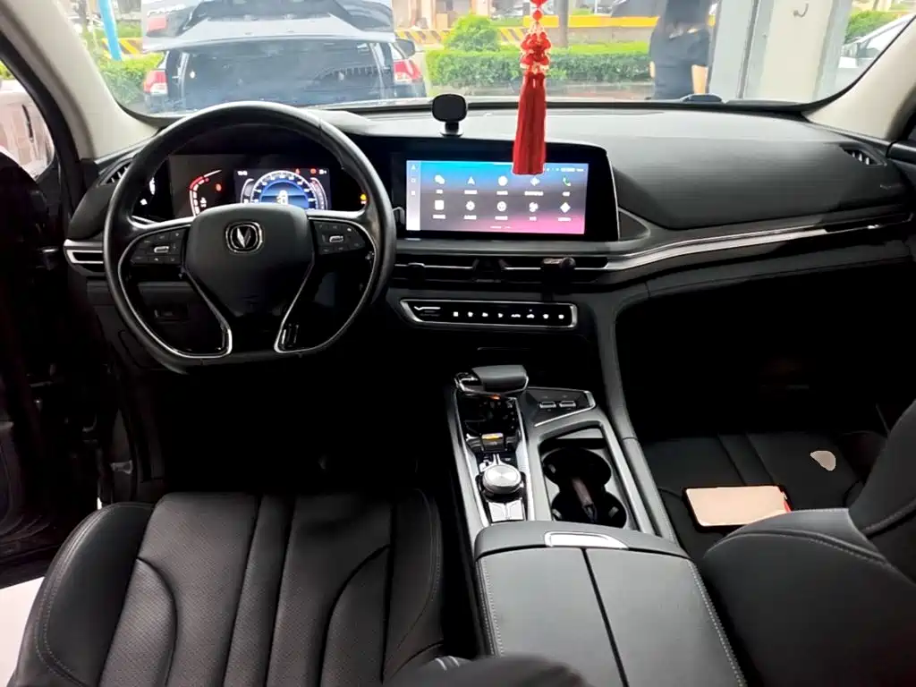 Changan Changan CS75PLUS — миниатюра 10