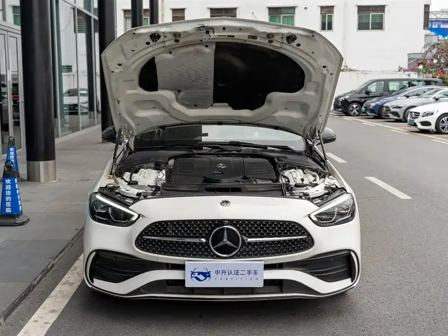 Mercedes-Benz C-Class — миниатюра 5