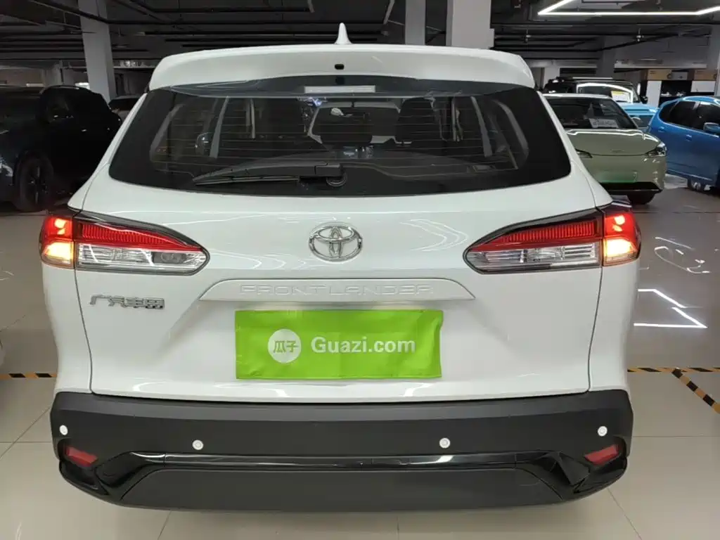 Toyota Frontlander — миниатюра 6