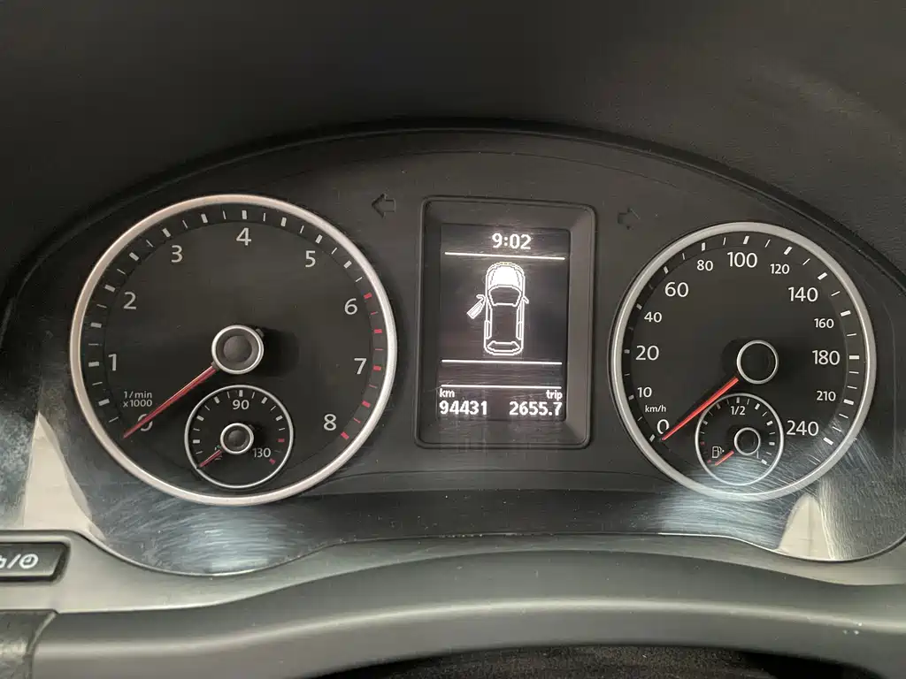Volkswagen Tiguan — миниатюра 17