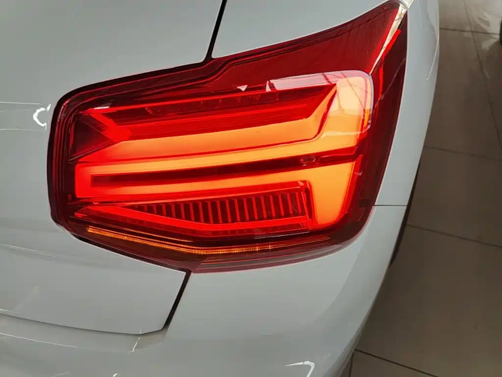 Audi Q2L — миниатюра 8
