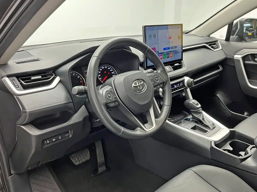 Toyota Wildlander — миниатюра 14