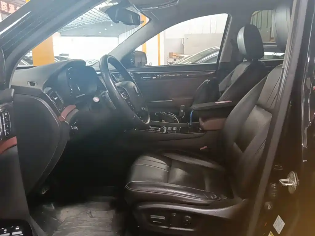 GAC Motor Trumpchi GS8 — миниатюра 15