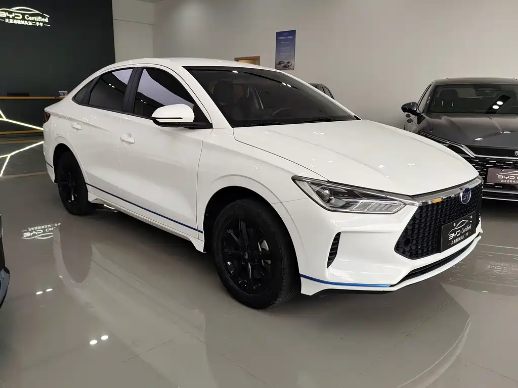 BYD e3 — миниатюра 3