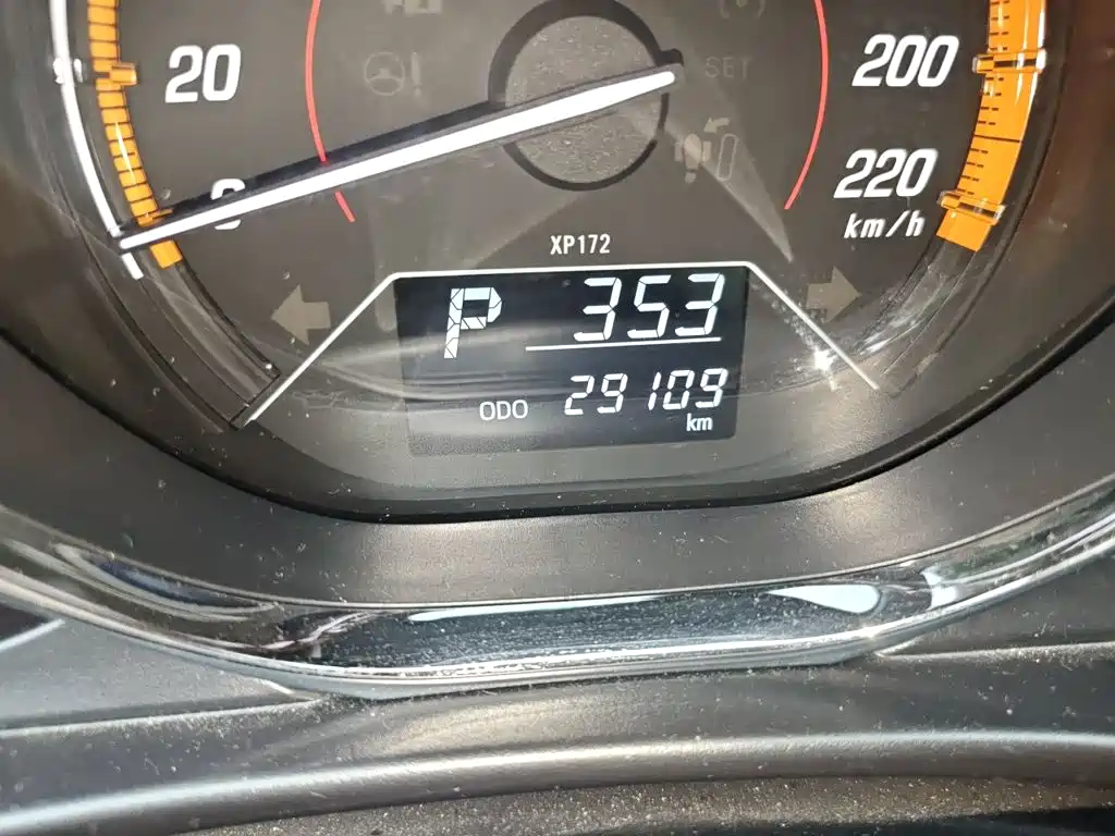 Toyota Yaris L — миниатюра 13