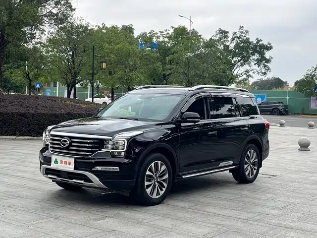 2017 GAC Trumpchi GS8
