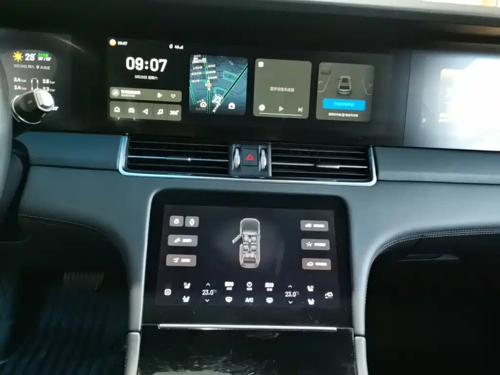 Li Auto Li ONE — миниатюра 13