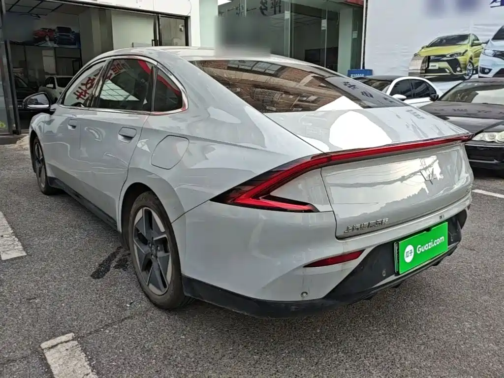 Wuling Xingguang — миниатюра 5