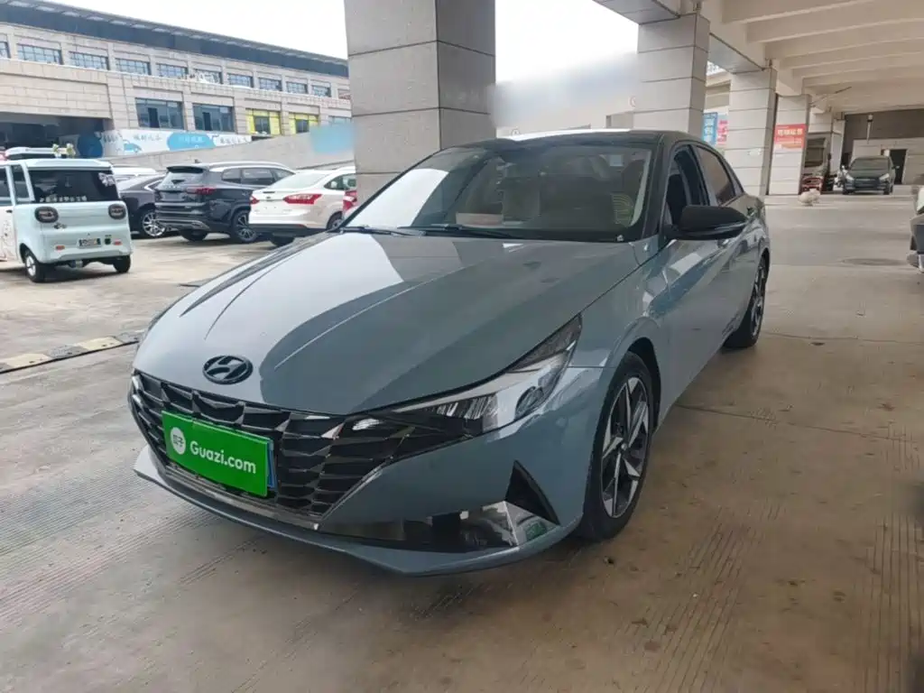 Hyundai Elantra — миниатюра 2