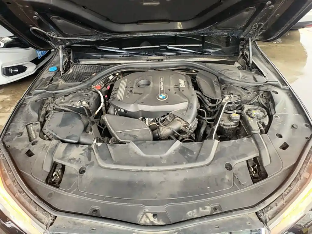 BMW 7 Series — миниатюра 20