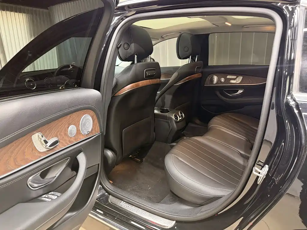 Mercedes-Benz E-Class E 2020 E 300 L Luxury