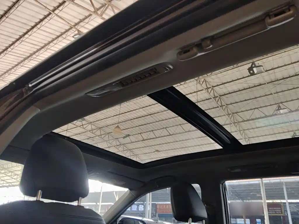 Toyota Highlander — миниатюра 14