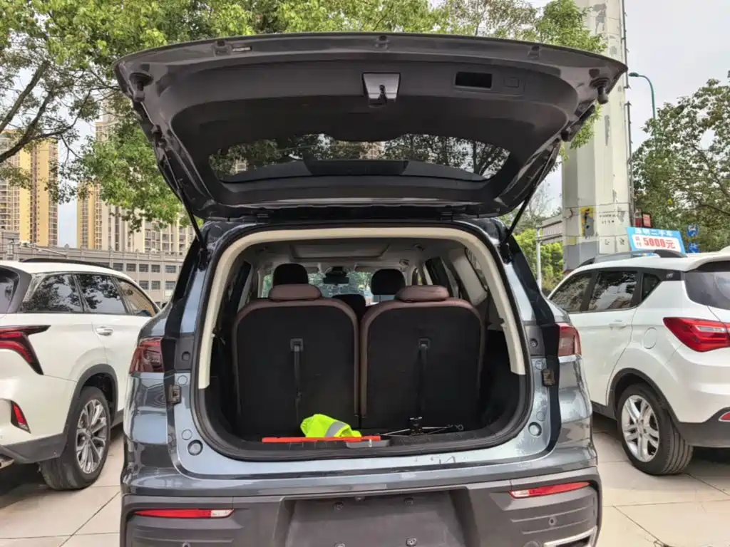 Geely Haoyue — миниатюра 19