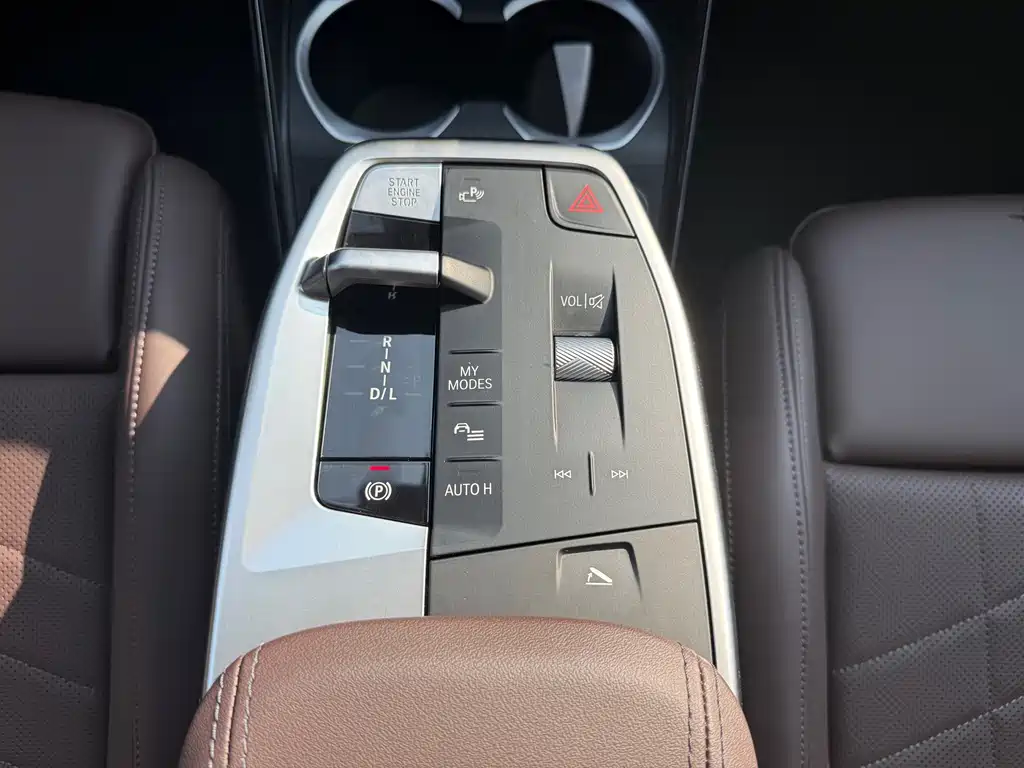 BMW X2 (Import) — миниатюра 10