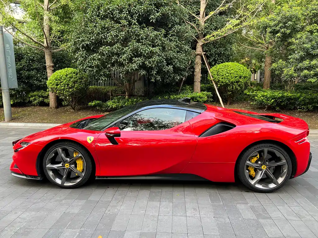 Ferrari SF90 — миниатюра 4