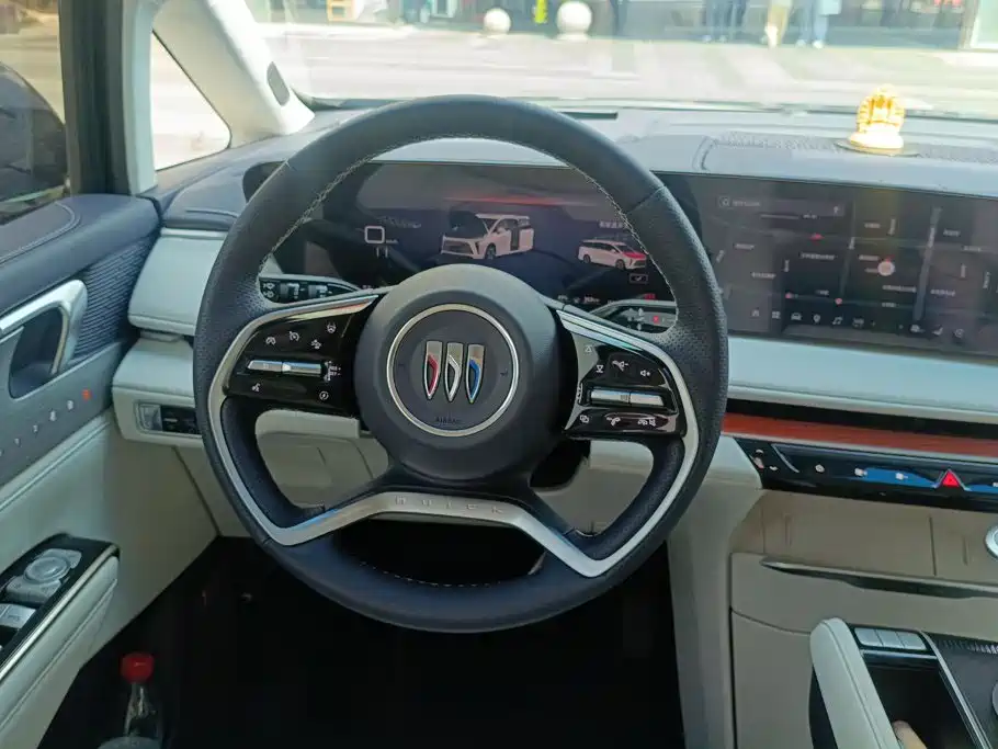 Buick GL8 Hybrid — миниатюра 15